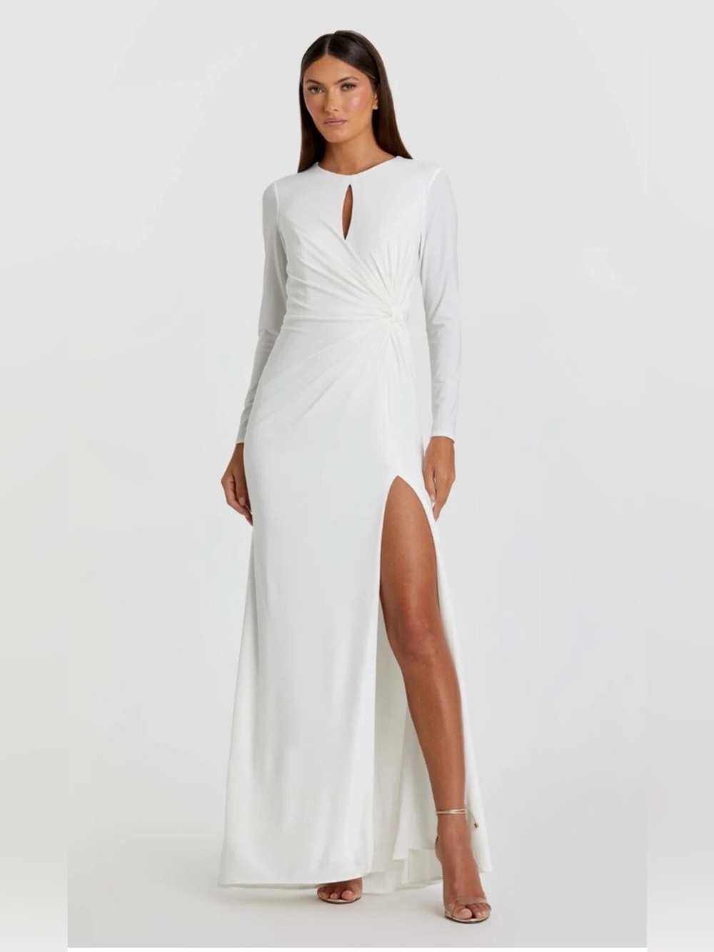 NWT Mac Duggal White Long-Sleeve Keyhole Gown Size 0